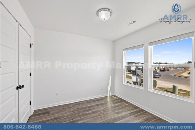 Foto del edificio - PROMOTION: $1299/MO OFF RENT FOR THE FIRST 3 MONTHS!!
