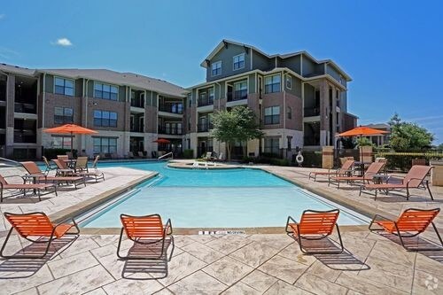 Foto del edificio - 9725 N Lake Creek Pkwy