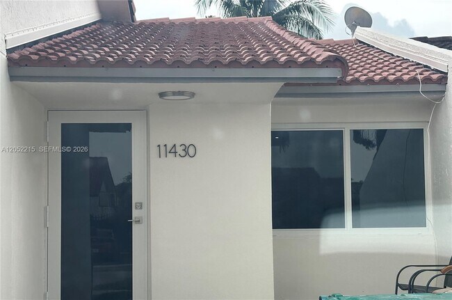 Building Photo - 11430 SW 5th Terrace