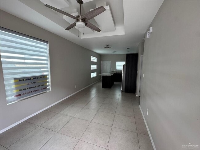 Building Photo - 9 S Mia Ln