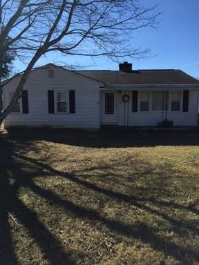 Primary Photo - 130 St Wilhoit Dr