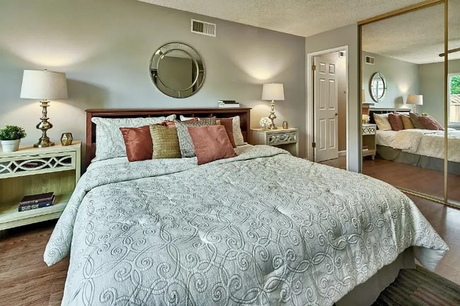 Foto del edificio - 313 Oakberry Way