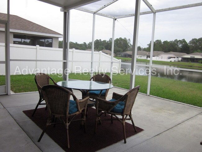 Foto del edificio - 5302 Algerine Pl