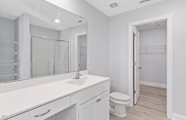 Foto del edificio - 7413 Cornett Way