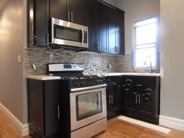 Building Photo - 695 Flushing Ave