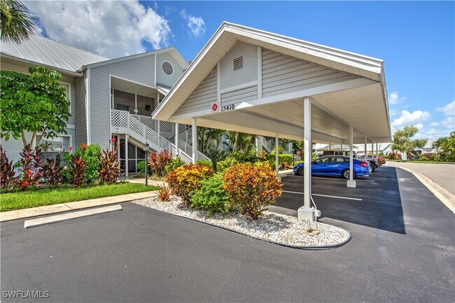 Building Photo - 15410 River Vista Dr