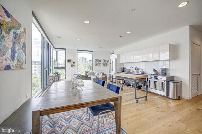 Foto del edificio - 57 N St NW