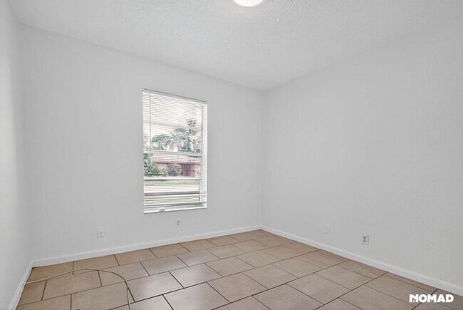 Foto del edificio - 216 SW 4th Ave
