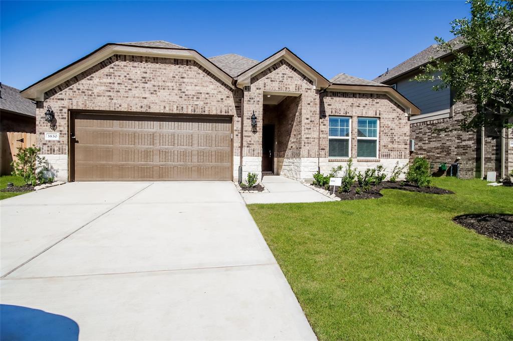 Primary Photo - 3830 Dry Creek Dr