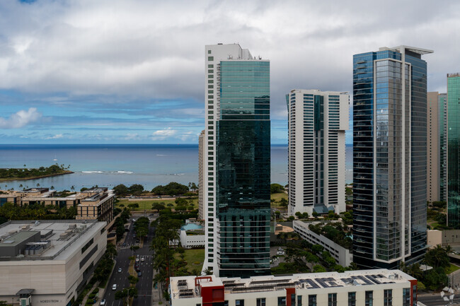 Building Photo - Hawaiki Tower