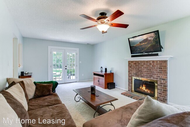 Foto del edificio - 3 br, 2.5 bath House - 3209 Tom Savage Dr