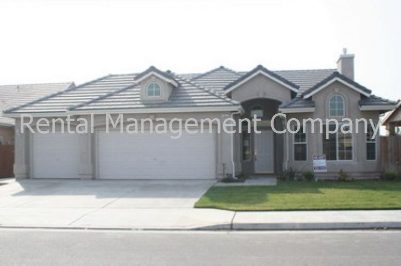 Primary Photo - 1027 E Royal Dornoch Ave