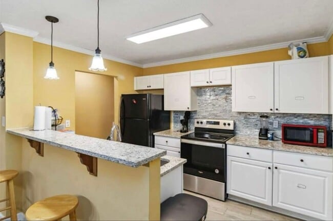 4bd/2ba Home Minutes From W. Midtown w/ Fu... - 4bd/2ba Home Minutes From W. Midtown w/ Fu...