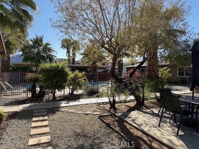 Building Photo - 74402 Abronia Trail