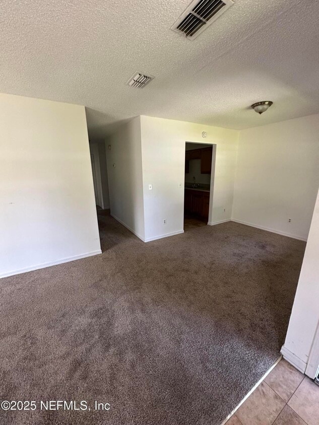 Building Photo - 2936 Shelby Dr