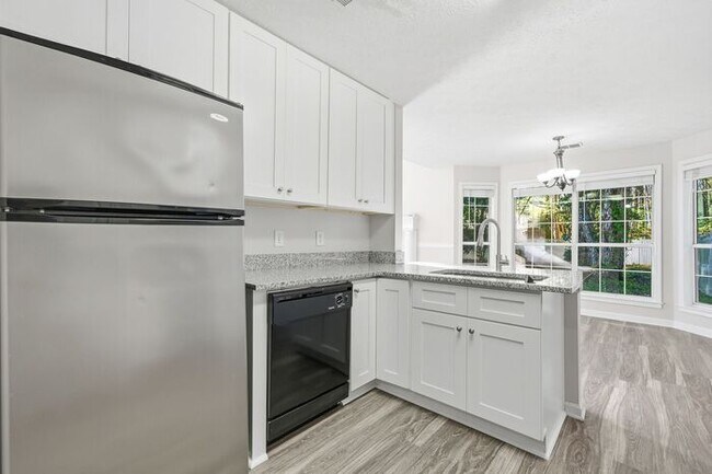 Foto del edificio - 1442 Parkside Club Dr NW