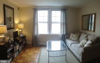 Foto del edificio - 24 S Old Glebe Rd