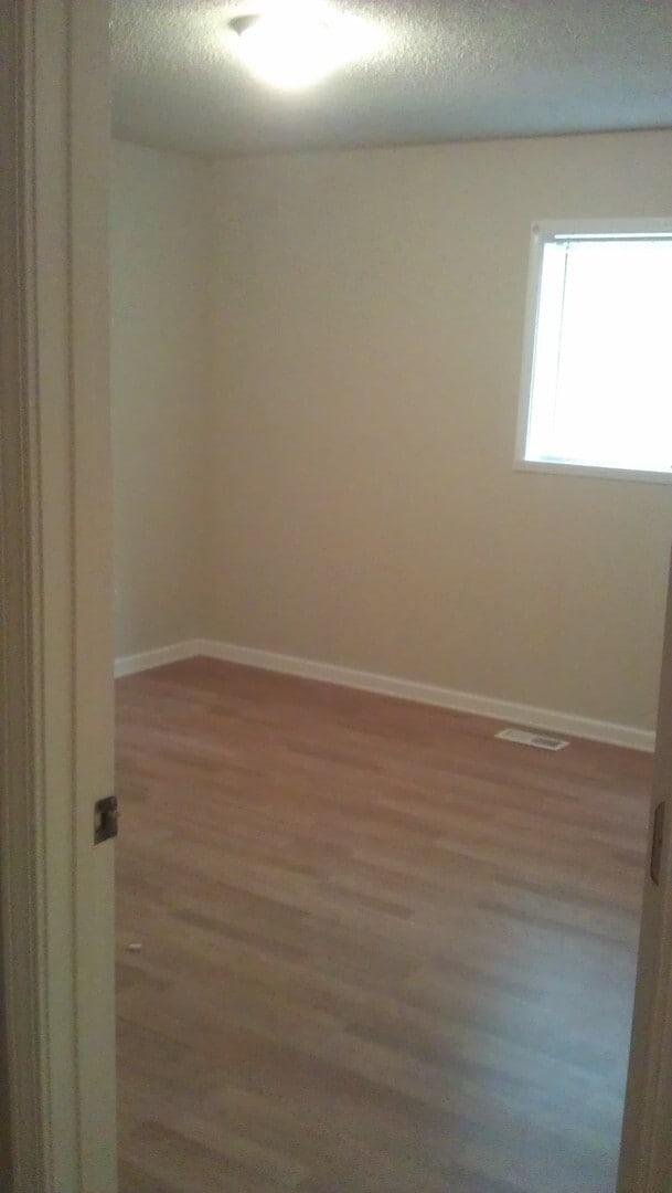 Building Photo - 451 Camden Cir
