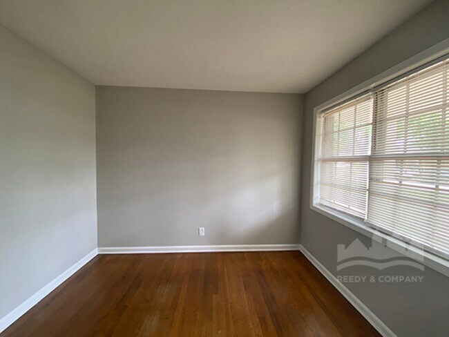 Foto del edificio - 4247 Arrowhead Rd