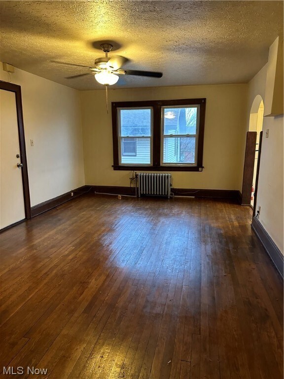 Foto del edificio - 642 E Wilbeth Rd