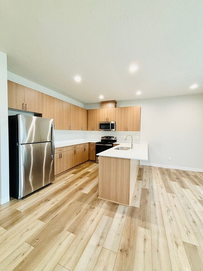 Foto del edificio - 2434 Leonard Ln