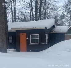 Building Photo - 9411 Old US Hwy 27 S