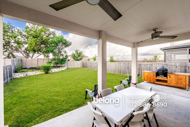 Building Photo - 7105 Gray Catbird Dr