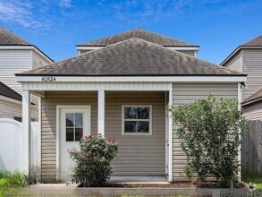 Building Photo - 40524 Sage Field Ct