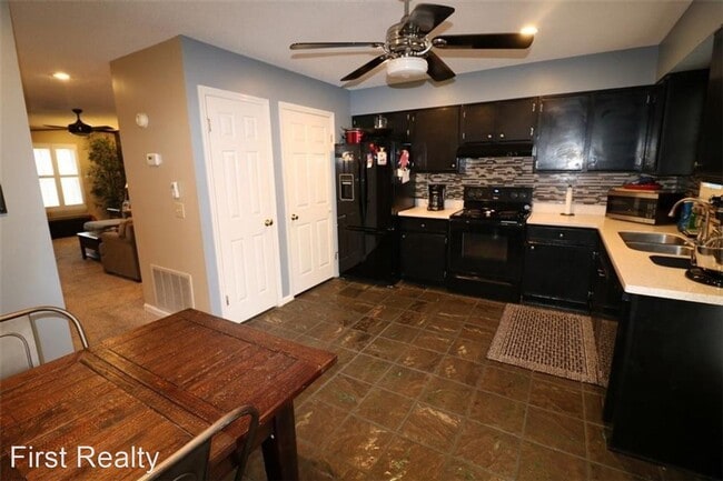 Building Photo - 2 br, 2.5 bath House - 1761 Wire Road, 09-09