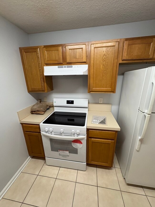 Building Photo - 6070 Maggies Cir
