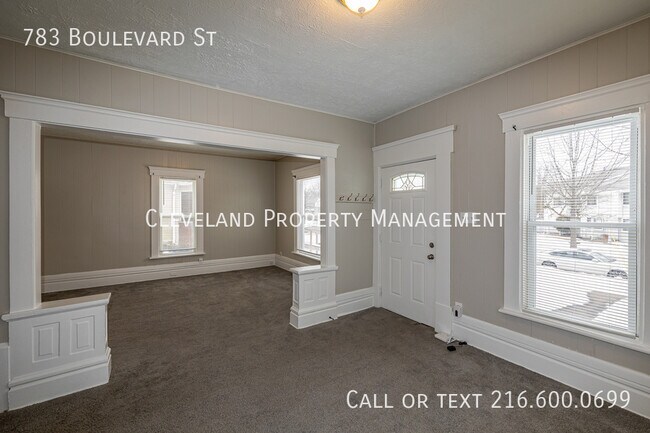 Foto del edificio - 783 Boulevard St