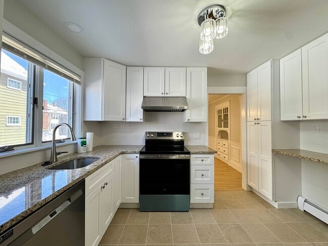 Building Photo - 42 Chester Rd