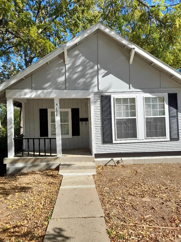 Foto principal - 5107 Agnes Ave