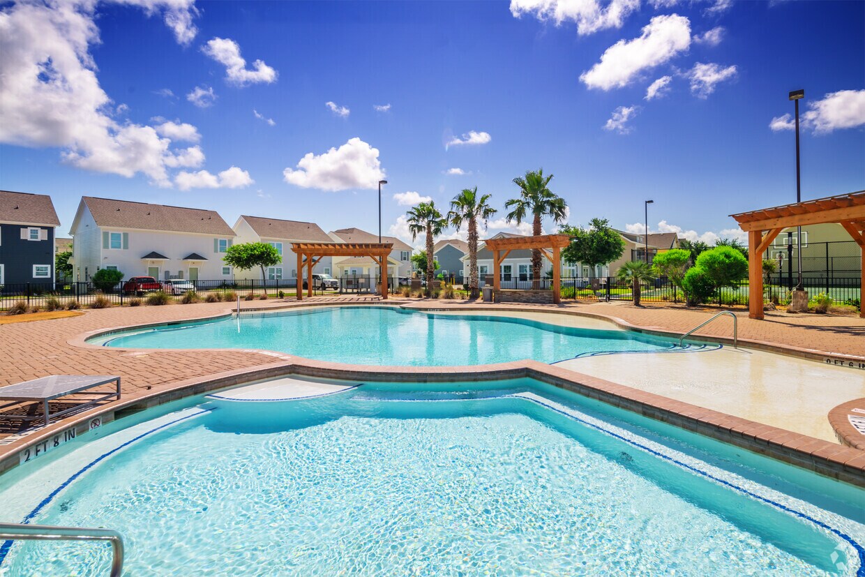 Seaglass Apartments & Townhomes Apartments in Corpus Christi, TX