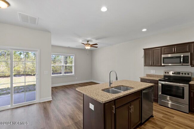 Foto del edificio - 345 S Stingray Ln