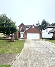 Building Photo - 675 Manor Glen Dr