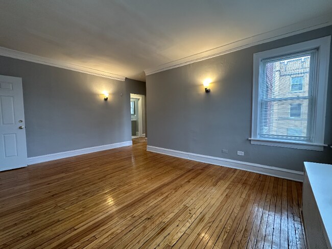 Foto del edificio - 8000 S Champlain Ave