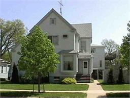 Primary Photo - 117 1st St NE