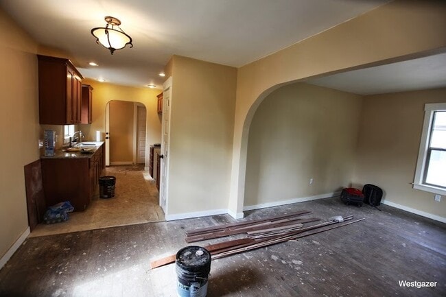 Photo - CUTE COTTAGE IN MILWAUKIE! House