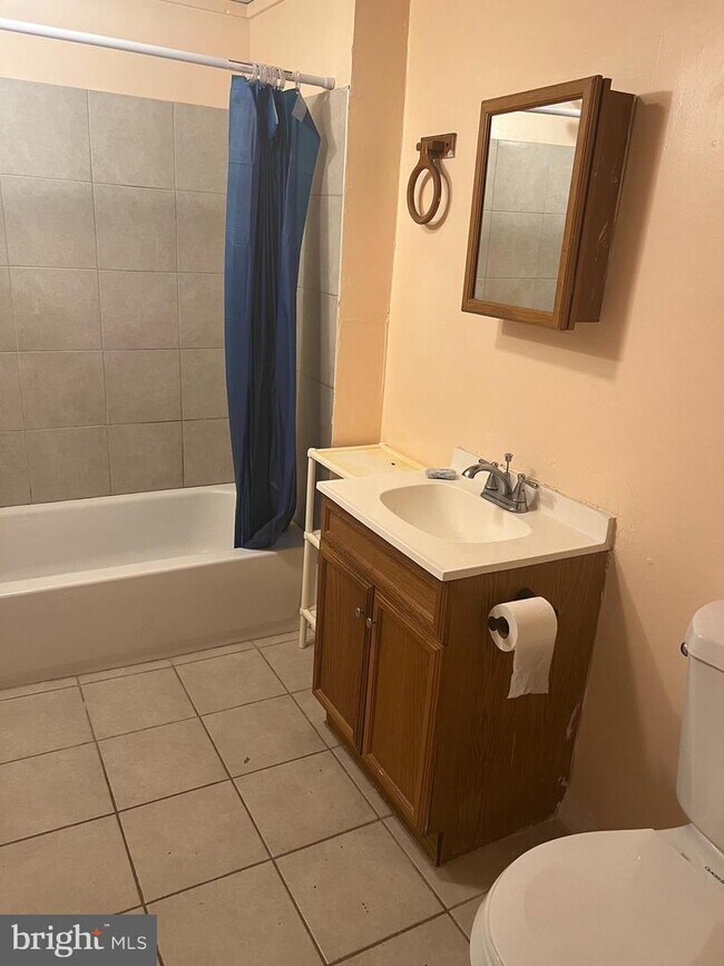 19 W Griffith St, Penns Grove, NJ 08069 House Rental in Penns Grove