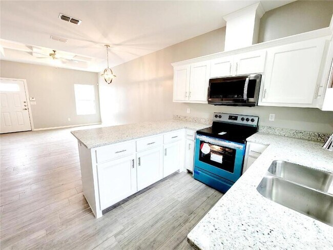 Foto del edificio - 1723 Davenport St