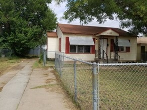 Building Photo - 4607 Preston St
