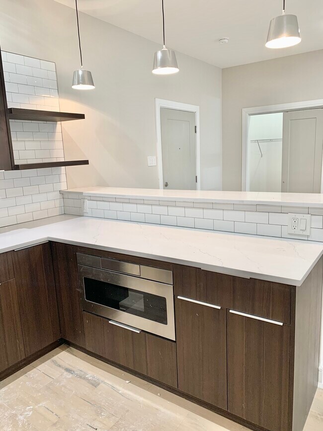 Building Photo - 3202 Capri Dr