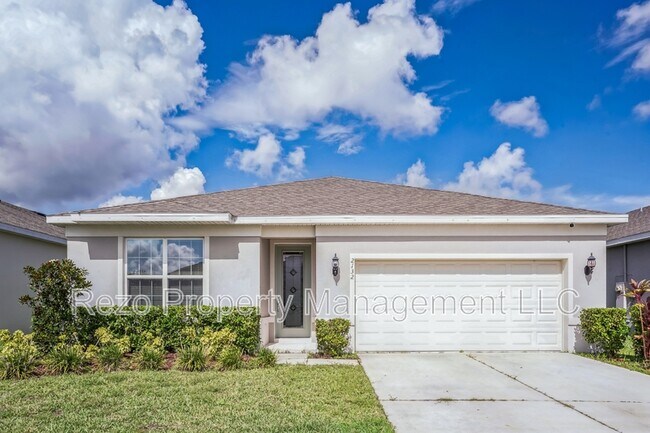 Foto del edificio - 2132 Live Oak Lake Rd