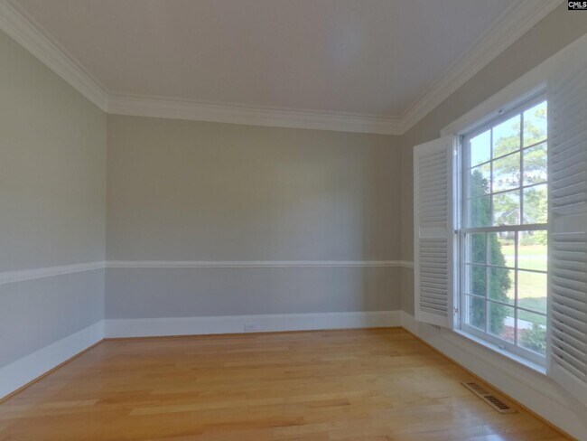 Building Photo - 201 Chancery Ln