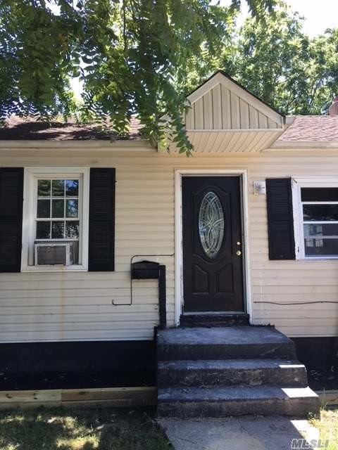 Primary Photo - 26 E Booker Ave