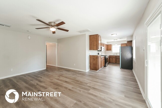 Building Photo - 6123 Newquay St