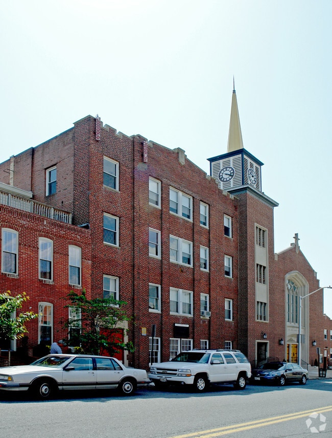 Foto del edificio - 923 S East Ave