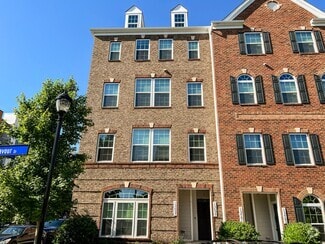 Building Photo - 13699 Endeavour Dr