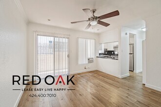 Building Photo - 4069 Oakwood Ave